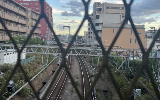 スタッフのおススメスポット【明大前駅舎】☆明大前