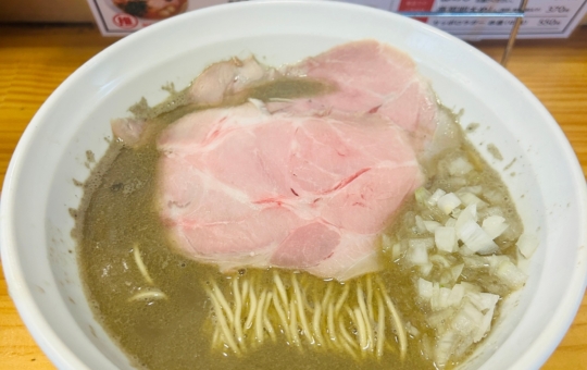 濃厚にぼしラーメン（上大岡　紫乱）