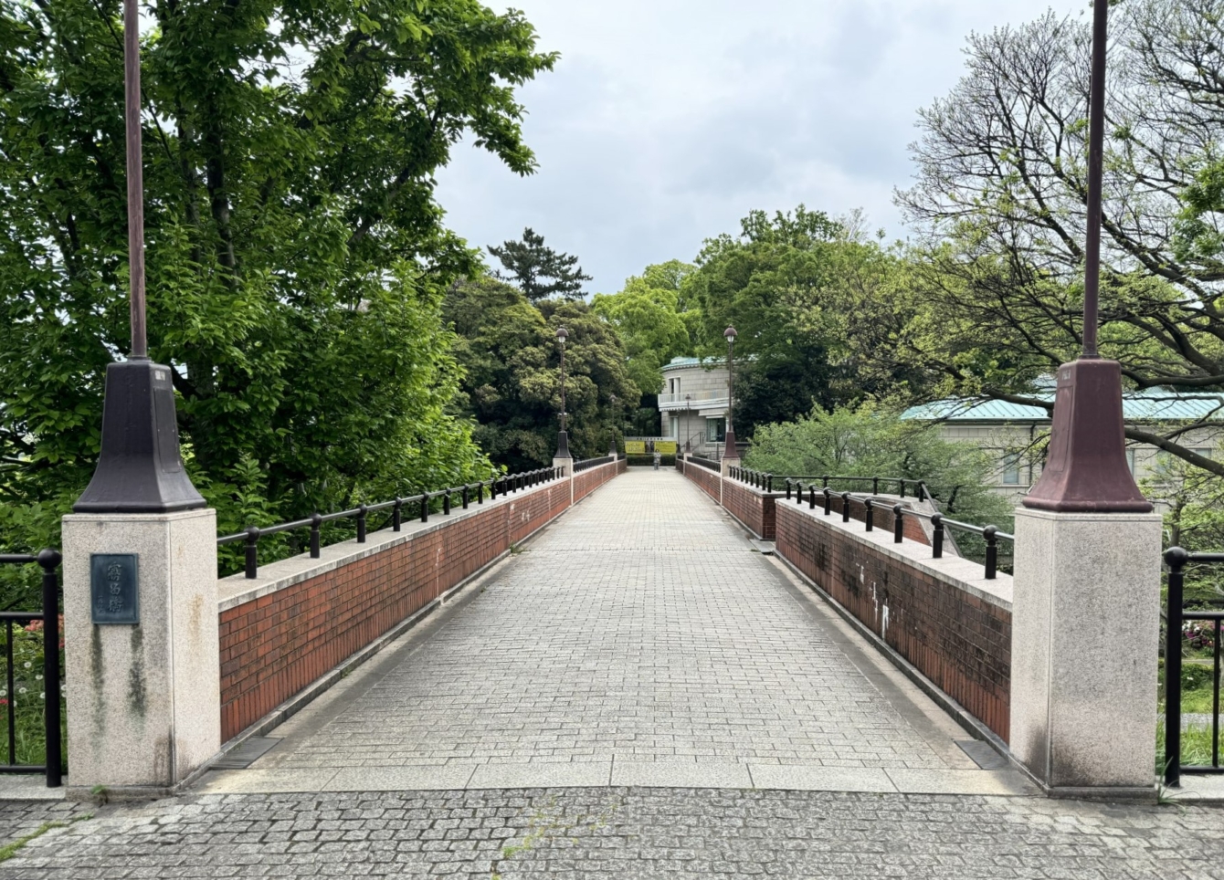 異国情緒あふれる霧笛橋、港の見える丘公園と繋がっています。カフェもあり☆彡