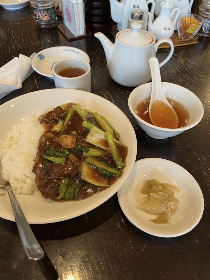 ジャンボ餃子が名物★TaiKouRou JIYUGAOKA （タイコウロウ）