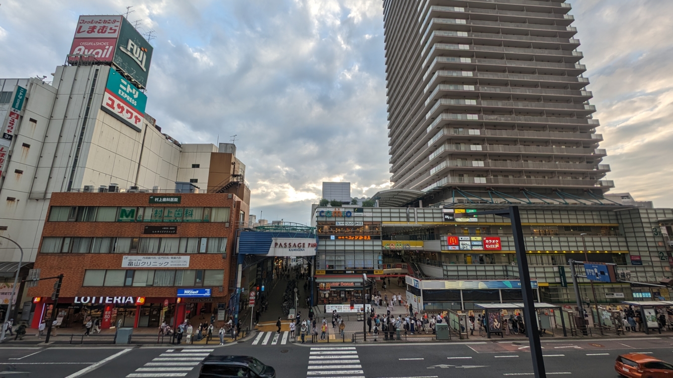 横浜市内有数の繁華街「上大岡」