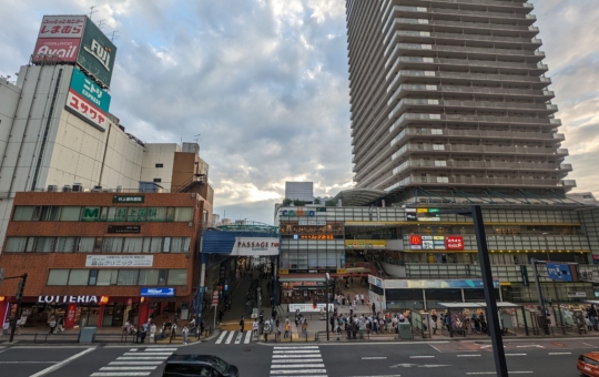 横浜市内有数の繁華街「上大岡」