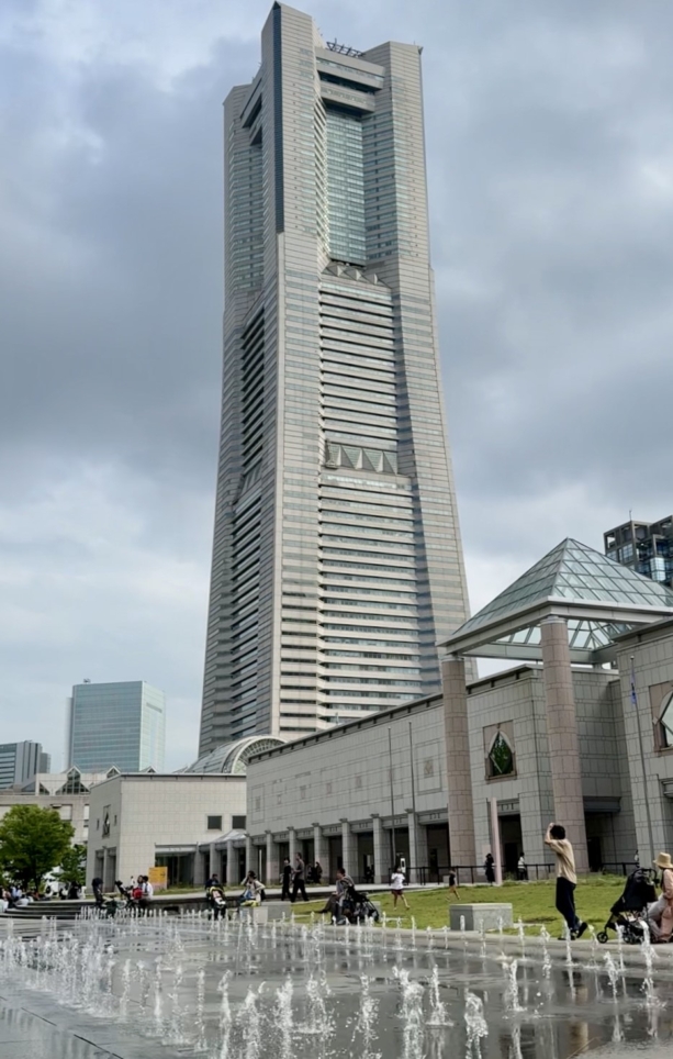 リニューアルオープンの横浜美術館♪横浜トリエンナーレ開催してますね