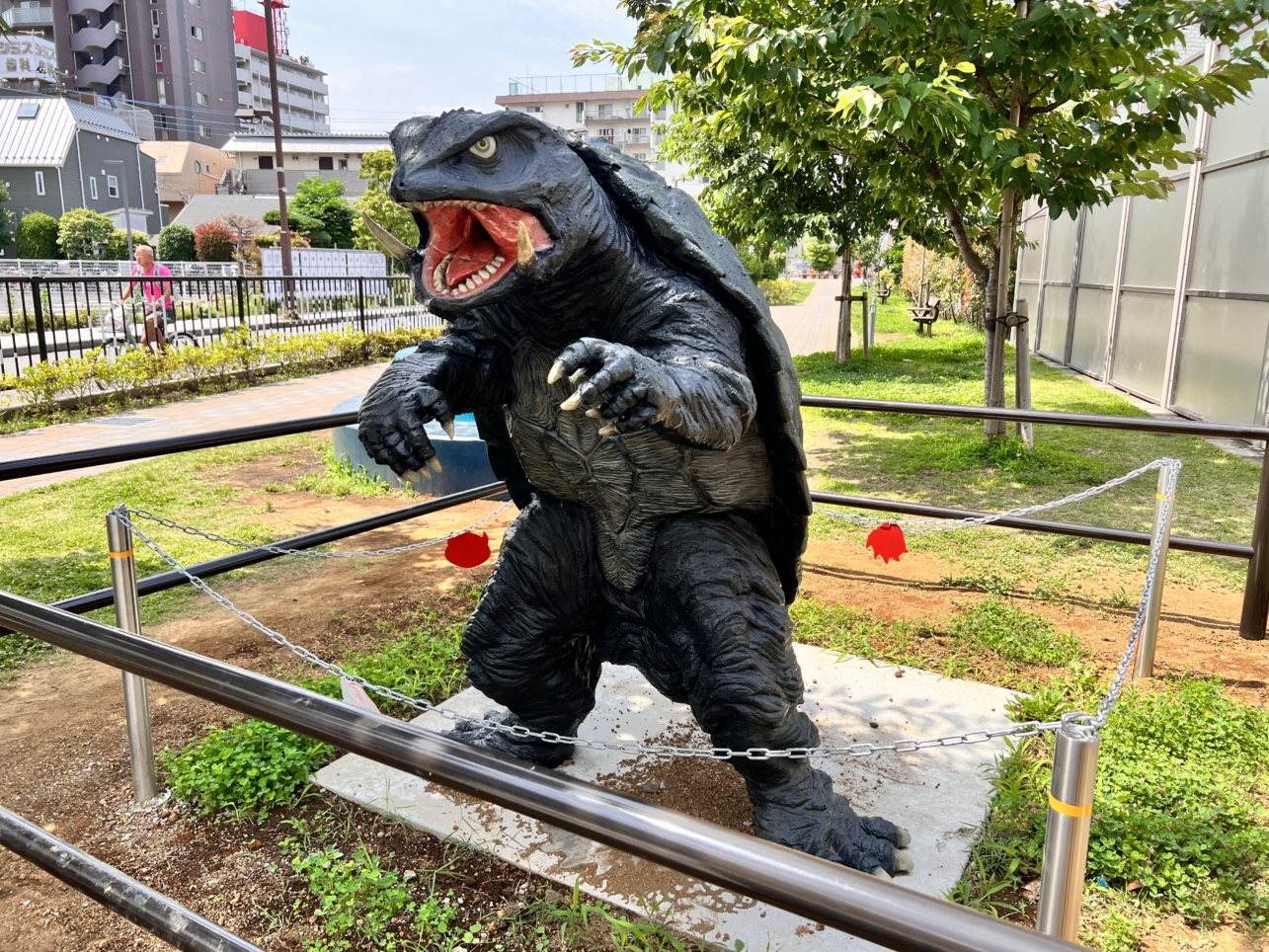 調布市立タコ公園