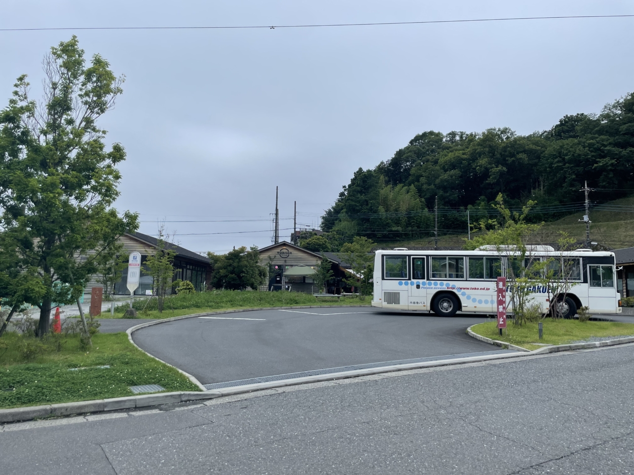 黒川駅のハンバーガー屋さん♪