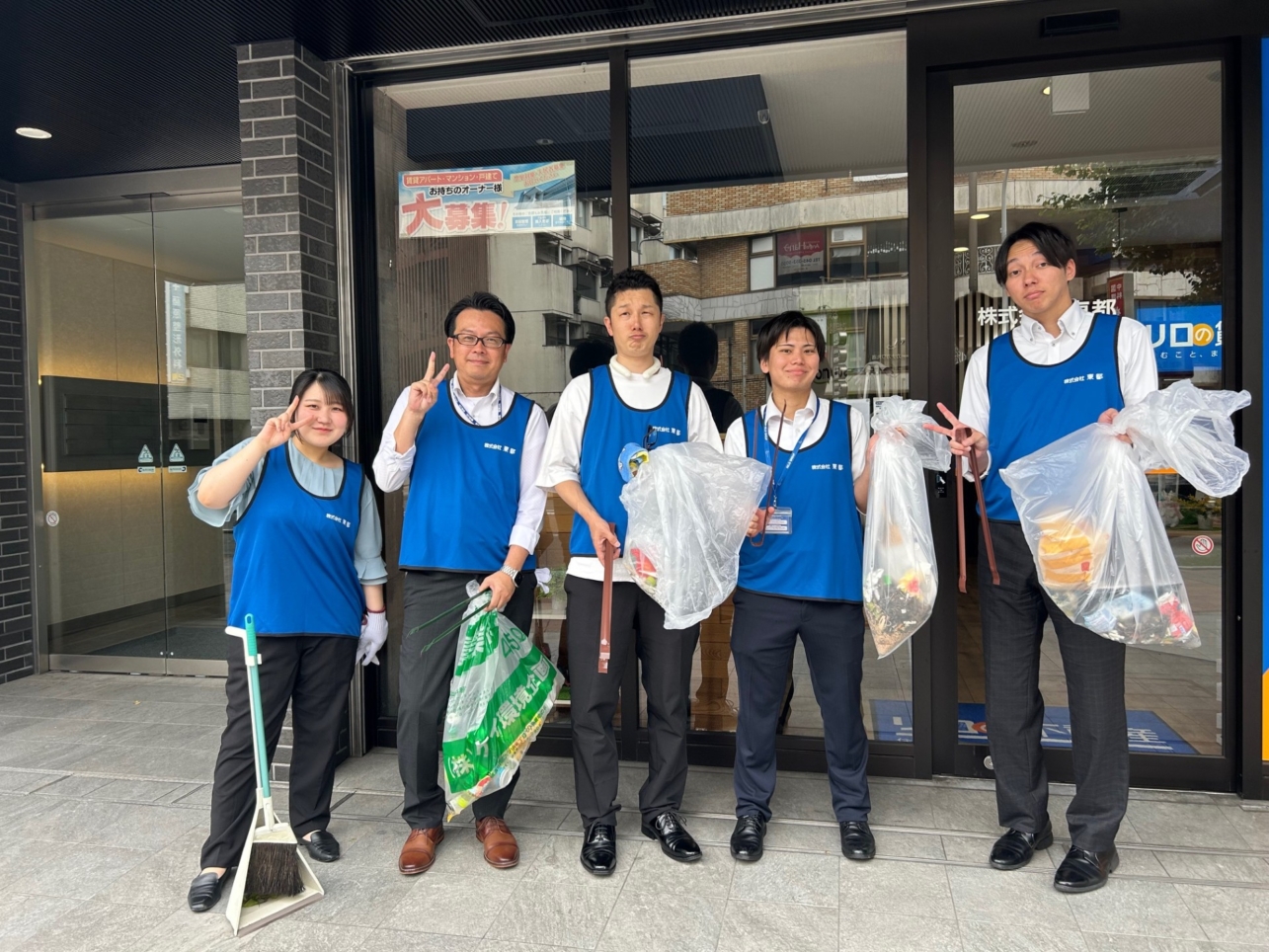 上大岡駅周辺の清掃活動をしました！