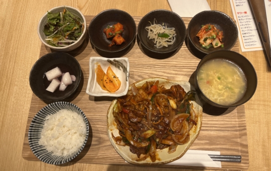 【NEW　OPEN】韓国家庭料理の店■カロスキル -並木道-