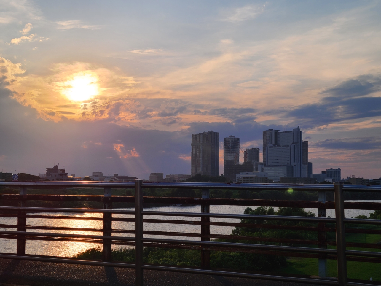 武蔵小杉夕焼け（ガス橋から📷）