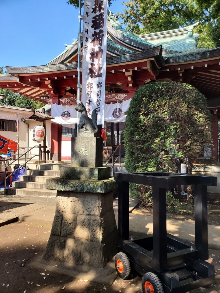 千歳船橋駅　稲荷森稲荷神社例大祭