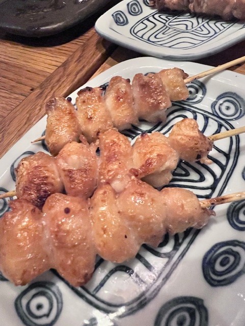 ランチも食べれる焼き鳥屋