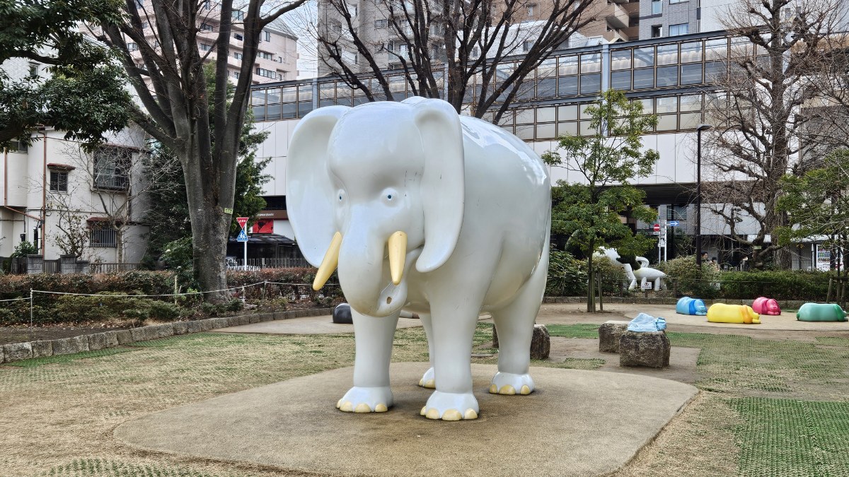 ★大人も子供も楽しい～♪　練馬区立美術館・貫井図書館!(^^)!★